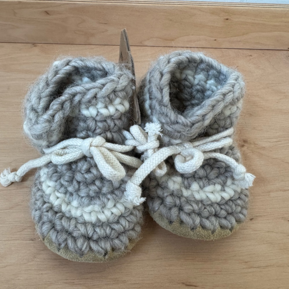 Padraig Cottage Wool Baby Slippers